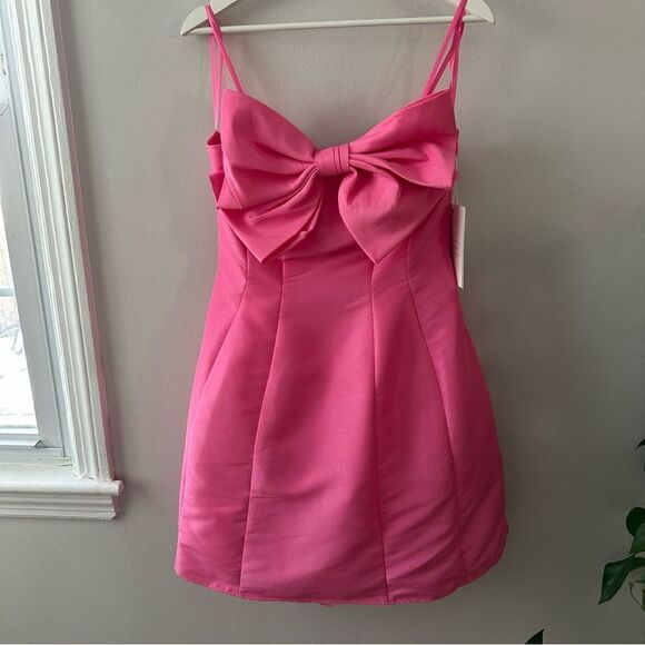 Mac Duggal Strapless A-Line Bow Mini Dress - Picture 2 of 8